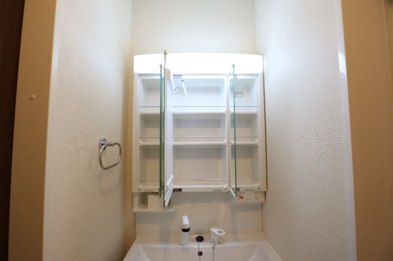 �y���ʏ��z�@