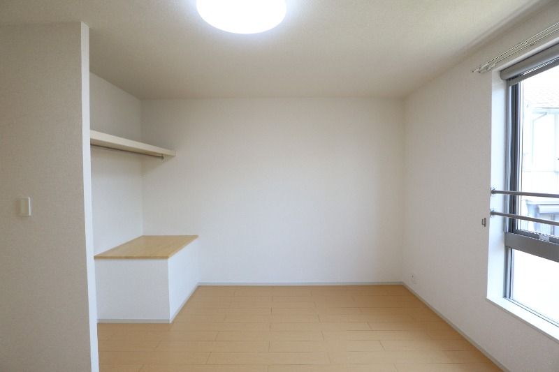 �y���̑������E�X�y�[�X�z�@