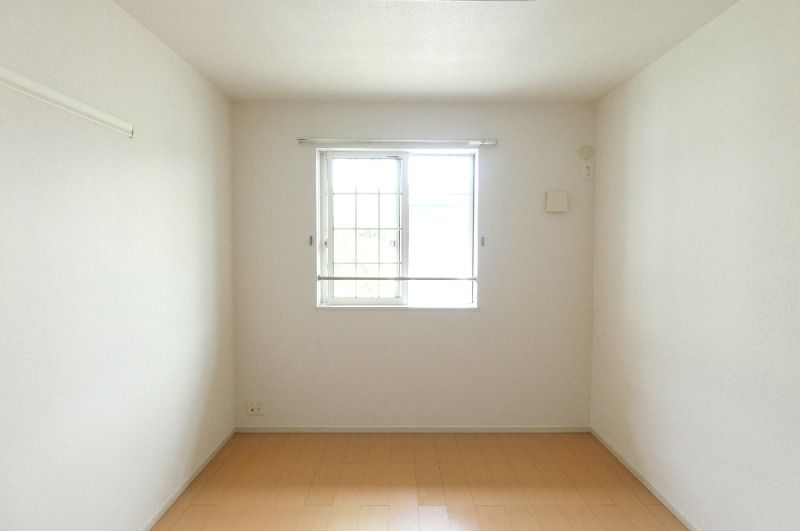 �y���̑������E�X�y�[�X�z�@