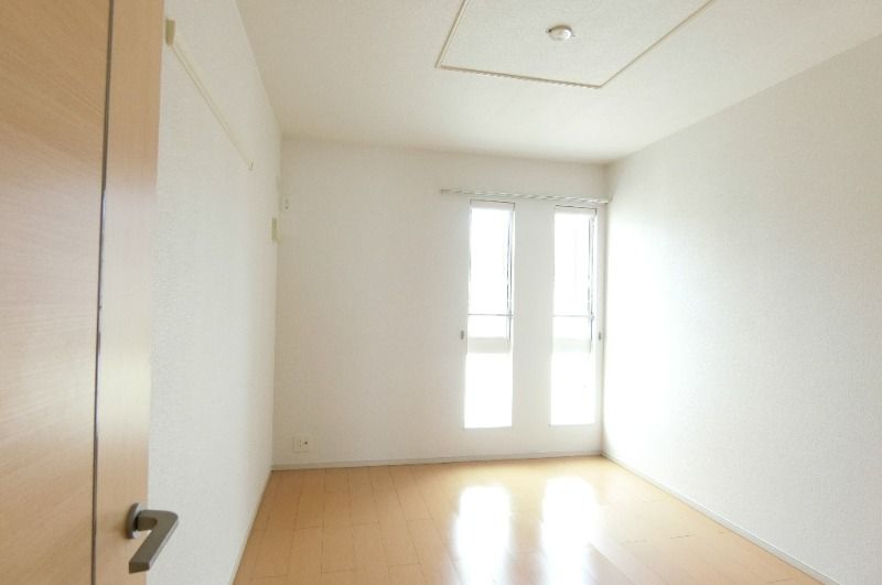 �y���̑������E�X�y�[�X�z�@