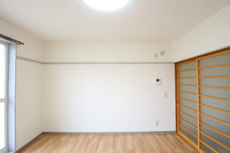 �y���̑������E�X�y�[�X�z�@