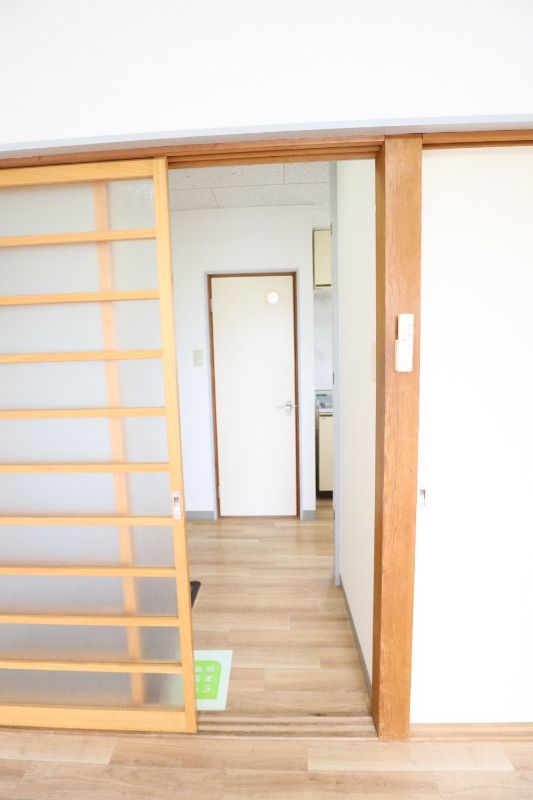 �y���̑��z�@���֑O�X�y�[�X