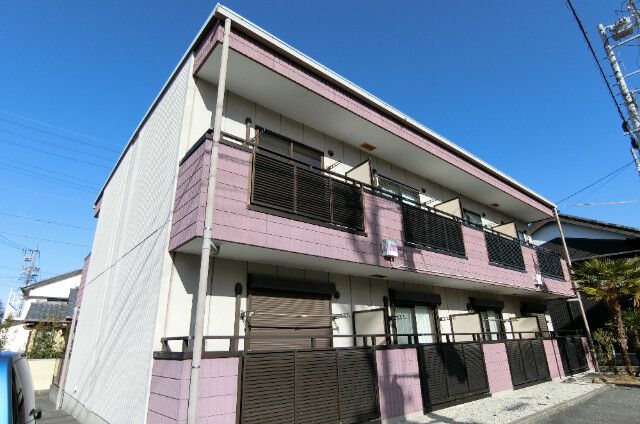 ���]�� �A�h�j�X�̌����O��