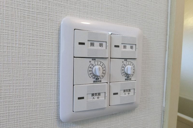 �y���̑��ݔ��z�@